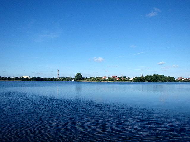 Widok na Jezioro Zamkowe i panorama Wałcza