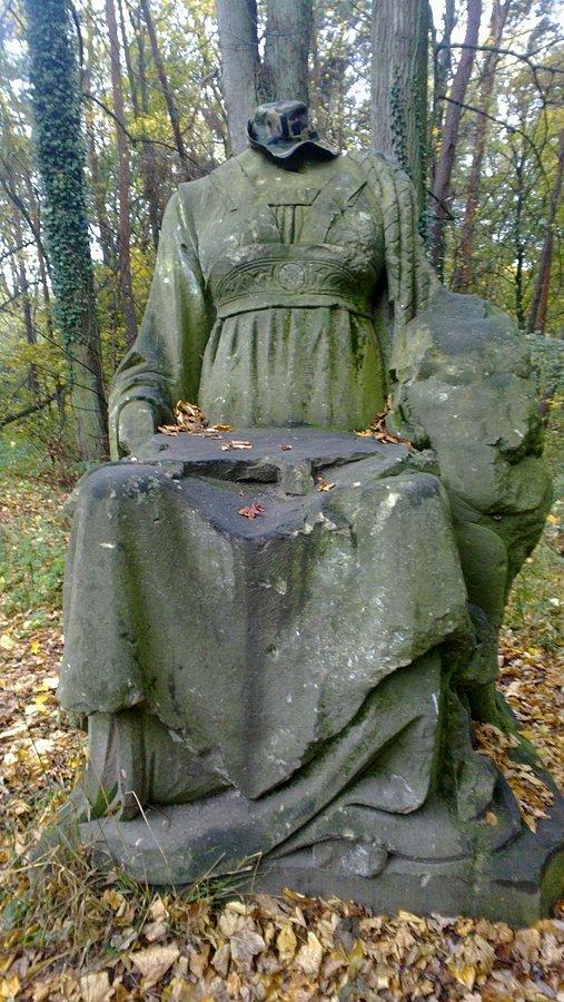 Rzeźba uosabiająca handel - 53.464696,14.515953