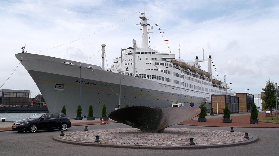 Statek muzeum "Rotterdam"