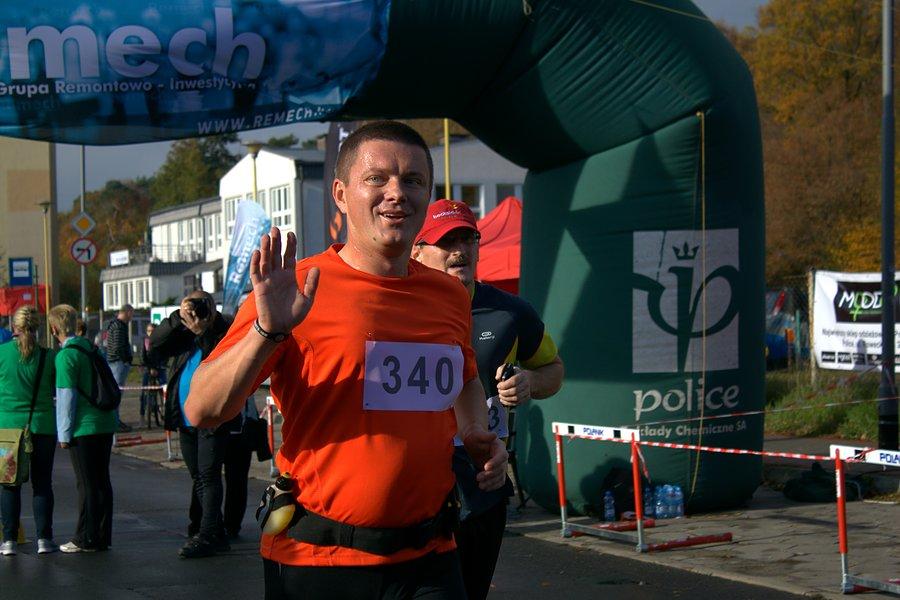 Misiacz nat rasie biegu na 10 km