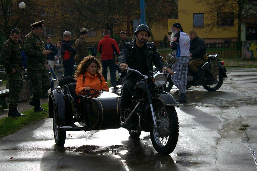 Przejażdżki z militarystami