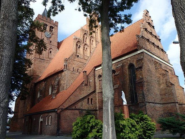 Kościół farny pw. św. Mateusza Apostoła i Ewangelisty w Nowem