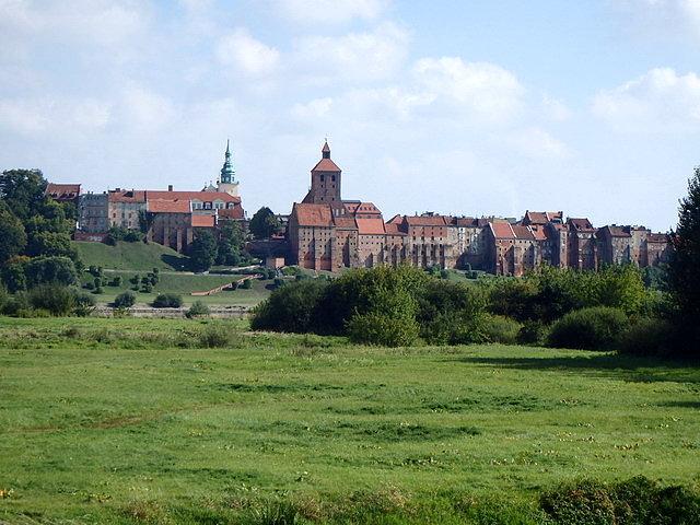 Widok na piękny, stary Grudziądz którego zwiedzanie zostawiłem sobie na drugi dzień:)