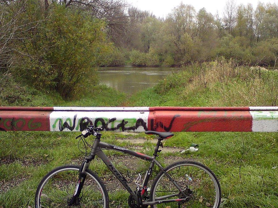 Zawsze jestem po drugiej stronie, na betonówce