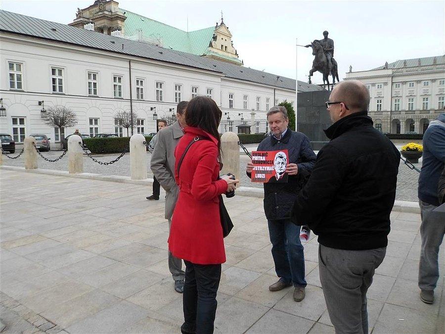 Uwolnić Piotra Ikonowicza
