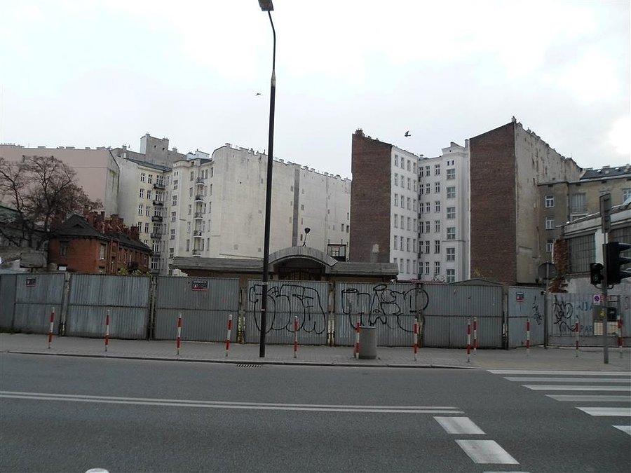 "Dziura" po Hali Koszyki