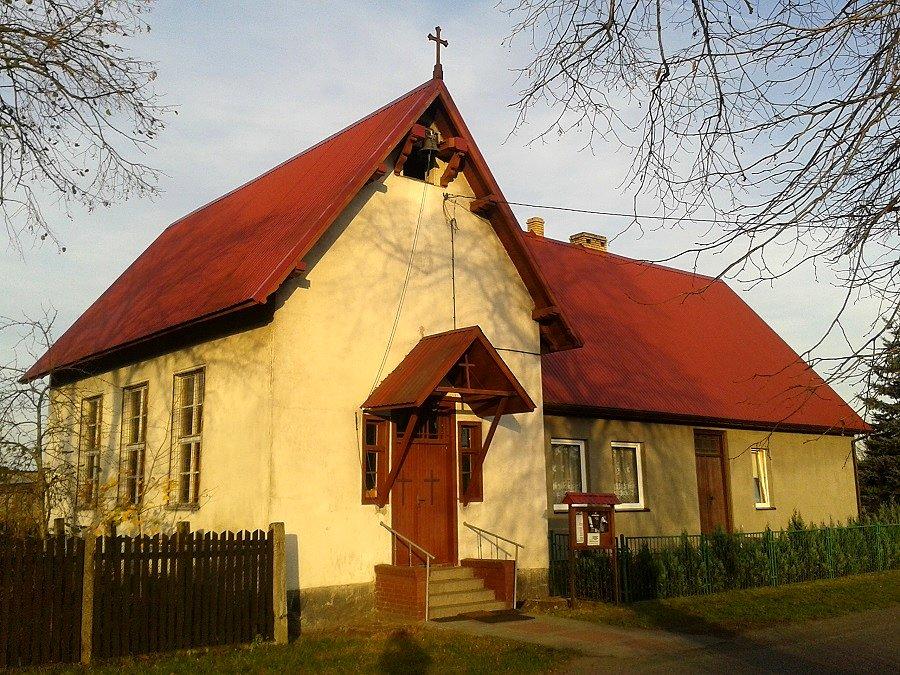 Kaplica filialna pw. Matki Bożej Częstochowskiej w Niedźwiedziu