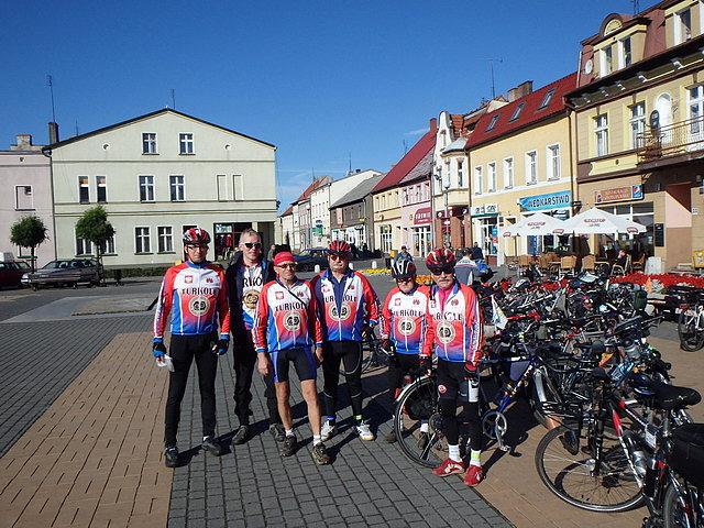 W klubowym gronie na rynku w Złotowie