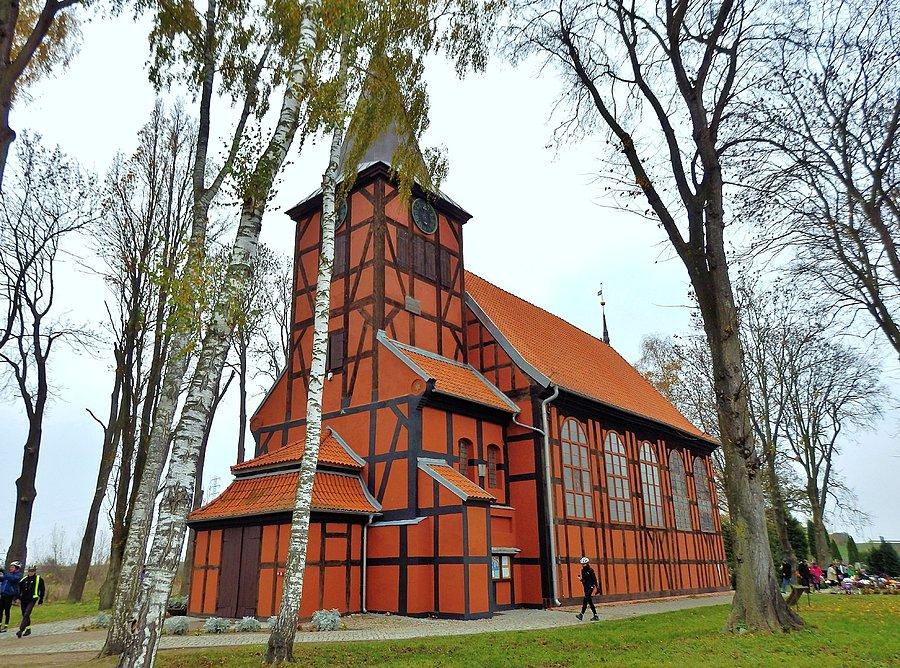Kościół parafialny Matki Boskiej Częstochowskiej Kiezmark,