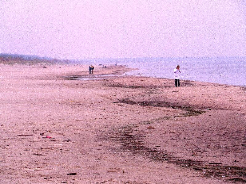 Jesienna plaża w Jantarze
