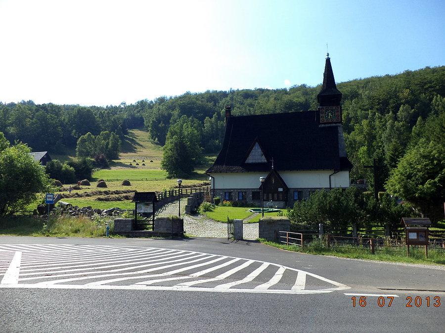 Kościół w Jagniątkowie. Ładnie tu