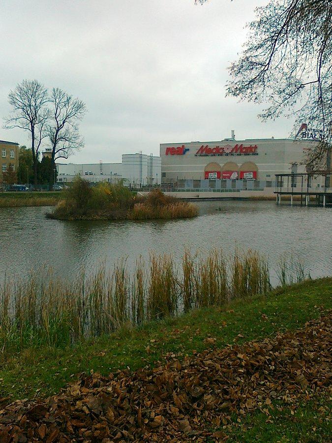 Galeria Handlowa Biała. Dopiero na rowerze zajrzałam z drugiej strony