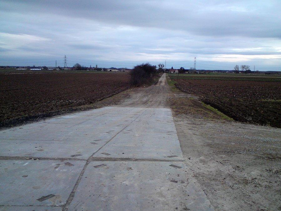 Nowy podjazd na wał