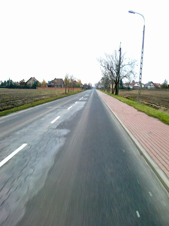 Prosta droga Koczargi Nowe - Koczargi Stare