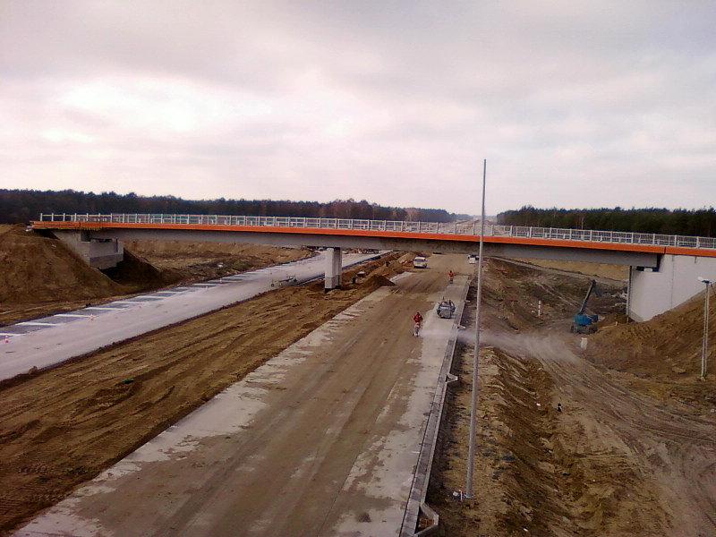 Widok na S8 z S14 na zachód