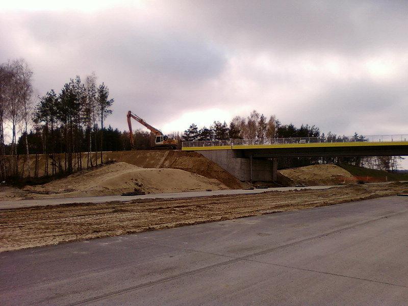 Wykańczanie wiaduktu