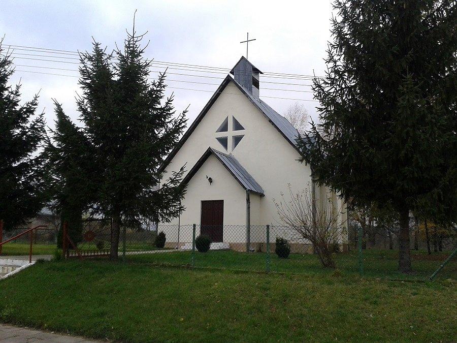 Kościół filialny pw. Najświętszego Serca Pana Jezusa w Dębinie