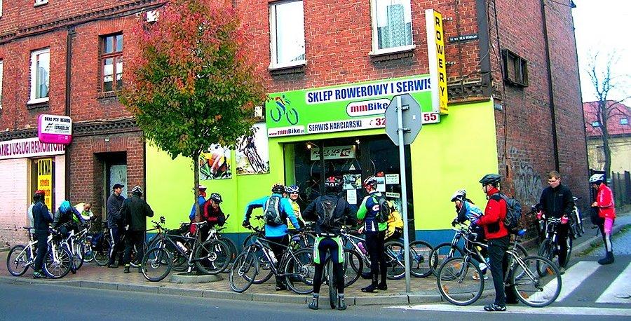 Wycieczka Niepodległościowa z MMBIKE