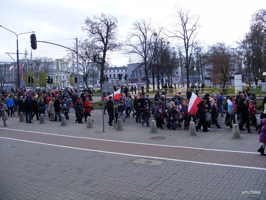 Elblążanie na trasie marszu