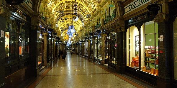 County Arcade Victoria Quarter w Leeds
