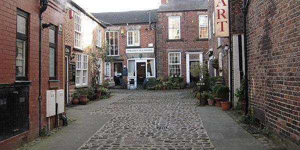 Green Dragon Yard w Knaresborough