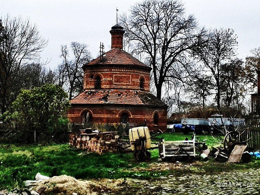 Lubiatowo - gołębnik [HDR]