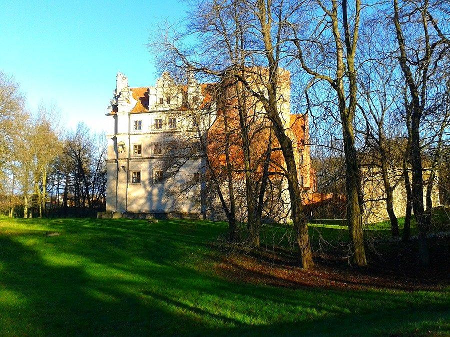 Zamek Pęzino
