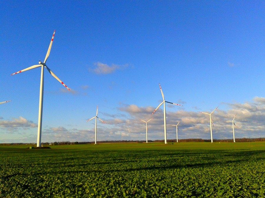Farma wiatrowa od Trzebiatowa