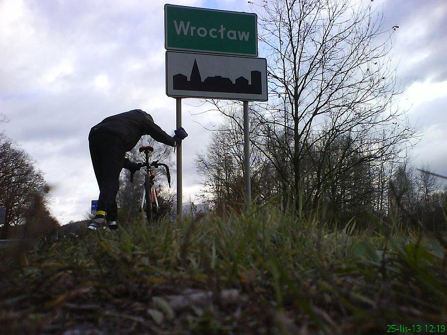Tak wpadłem do Wrocka, że ledwo zauważyłem tabliczkę