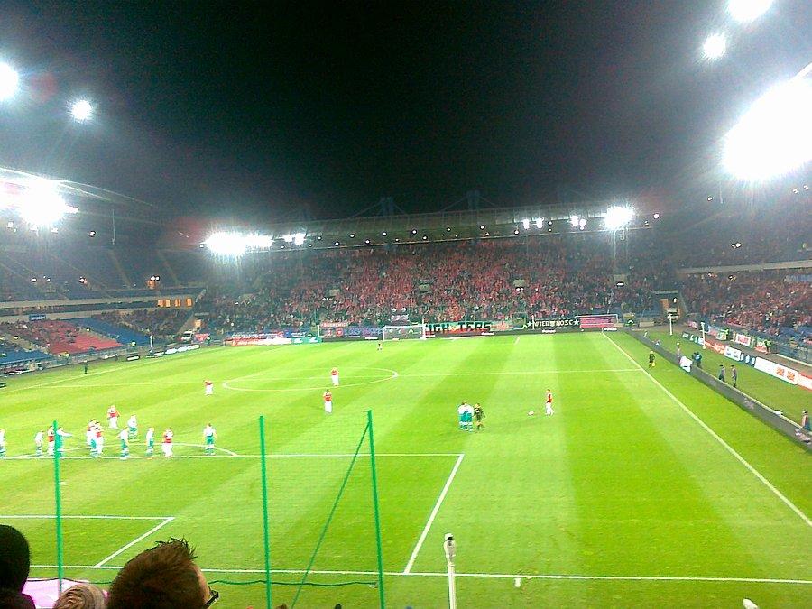 Tym razem 15000 ludzi na stadionie
