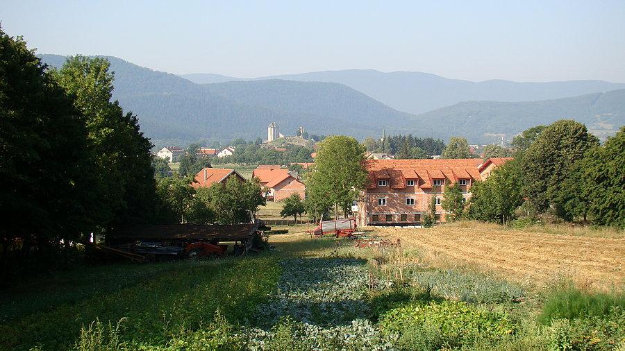 W tej spokojnej wiosce śpimy