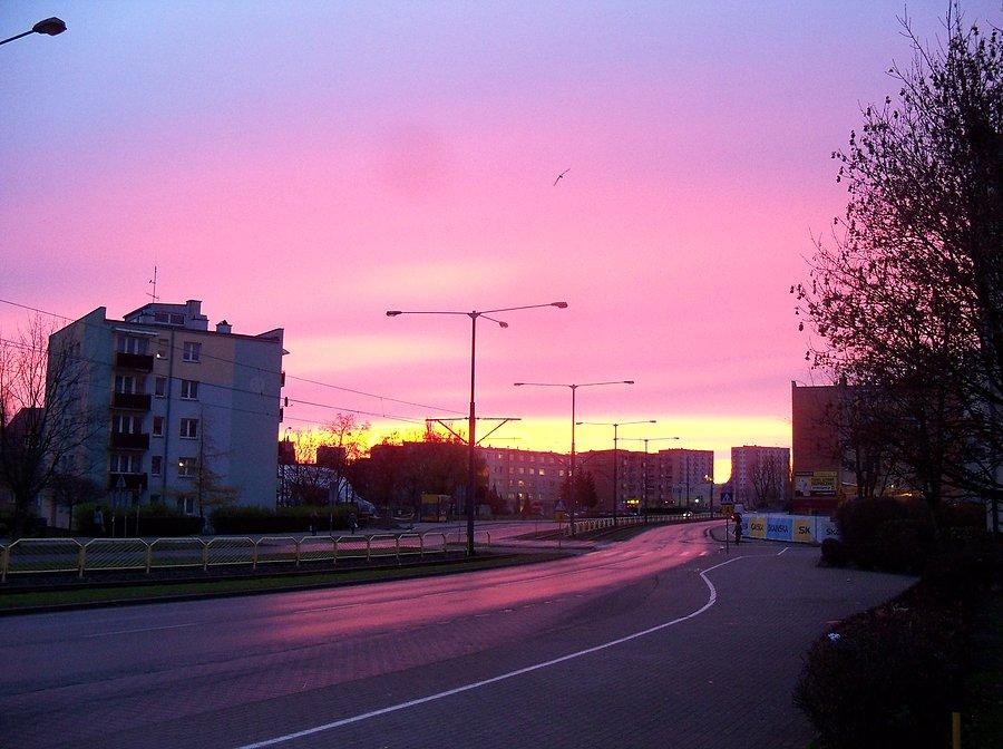 Zjawiskowy wschód słońca nad Elblągiem