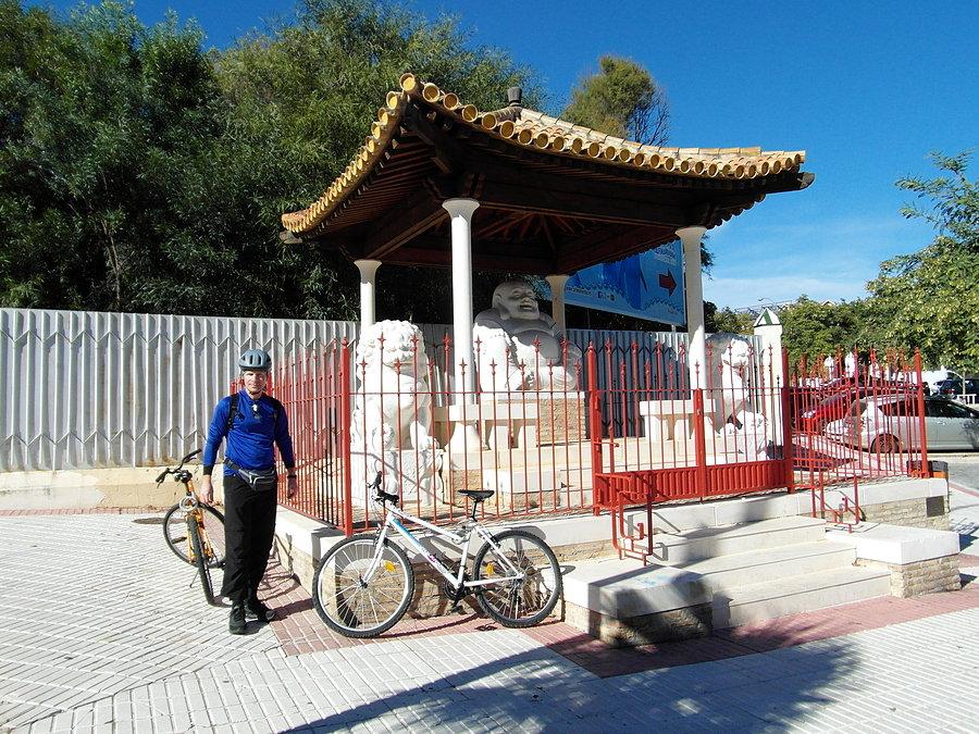 Benalmádena - pomnik buddy