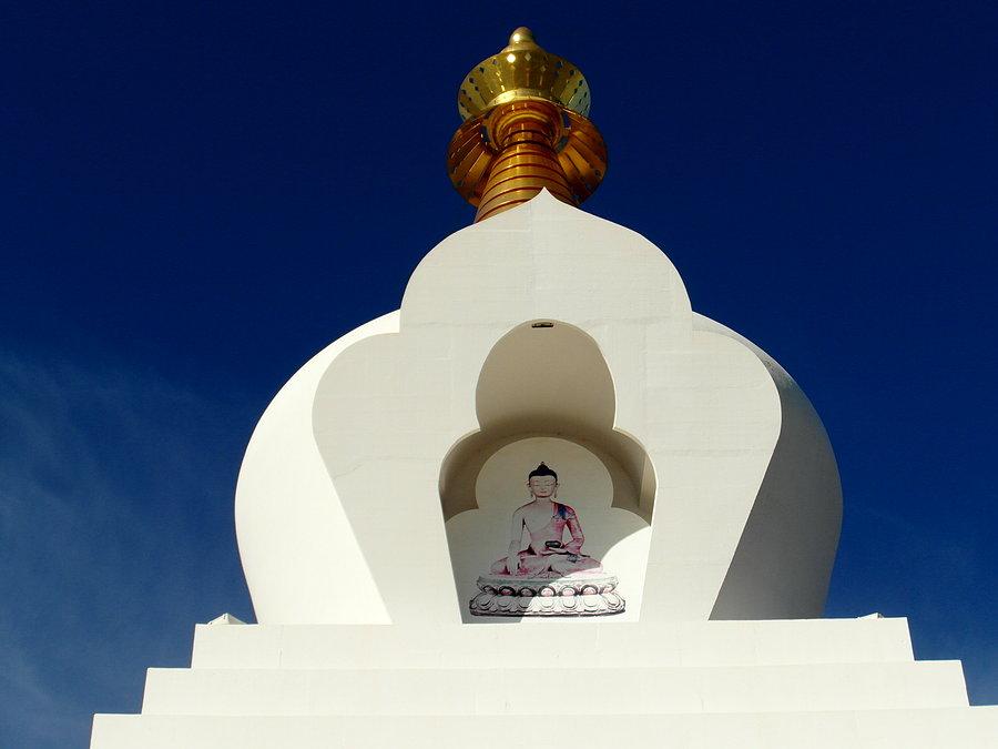 Buddyjska Stupa w Benalmádena
