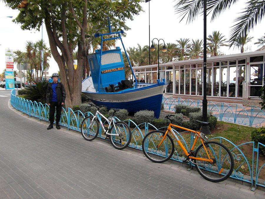 Promenada w Torremolinos- Andaluzja