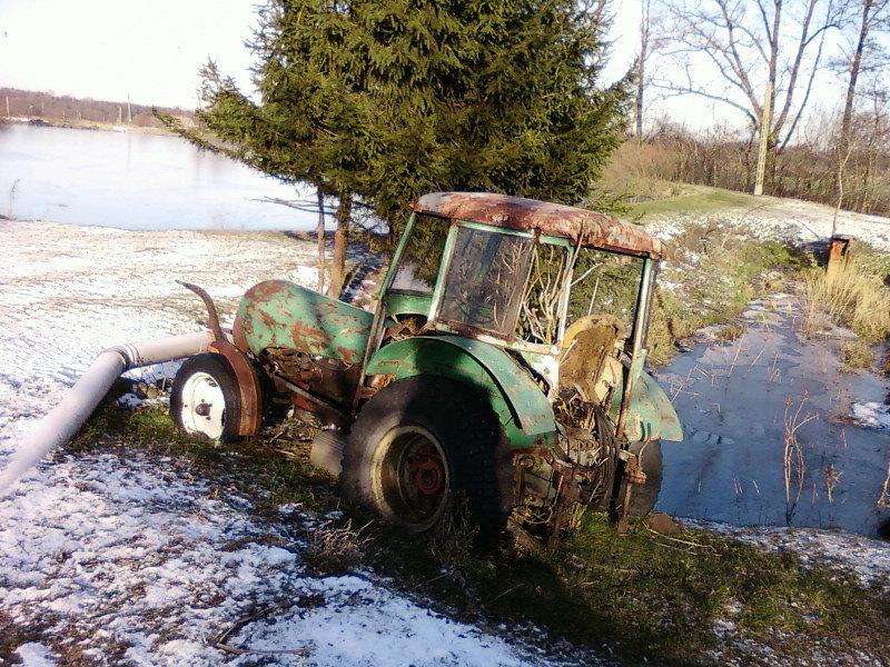 Resztki traktora