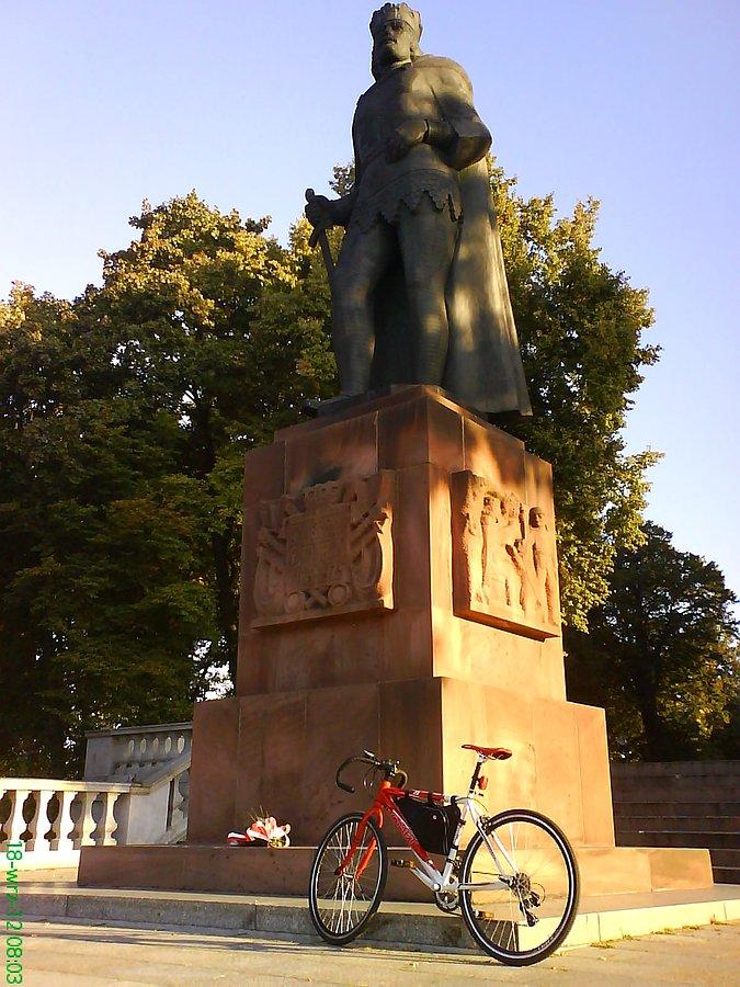 Gniezno - Huragan na audiencji u Chrobrego ;p