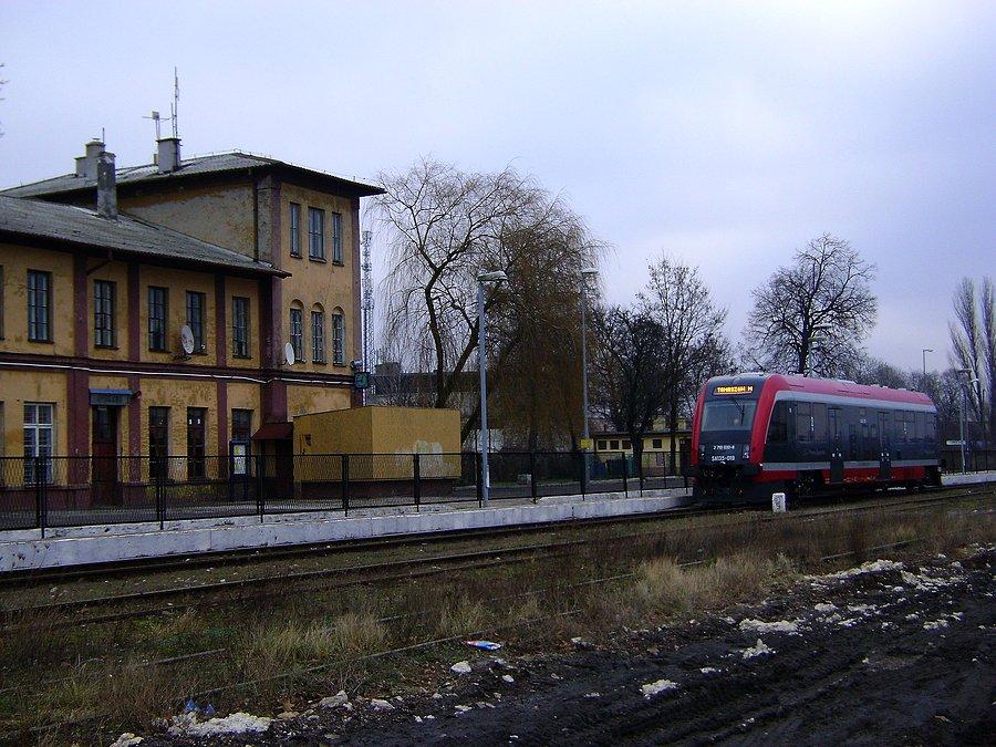 SA 135-019 na stacji Opoczno w pierwszy dzień w ruchu planowym