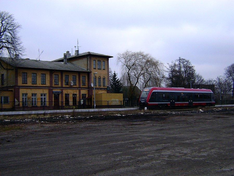 SA 135-019 na stacji Opoczno w pierwszy dzień w ruchu planowym