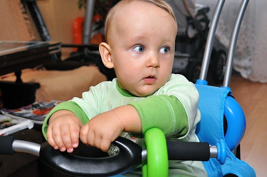 Sebastian ma rok