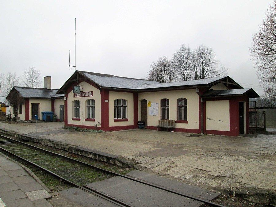 Stacja kolejowa Gołubie Kaszubskie