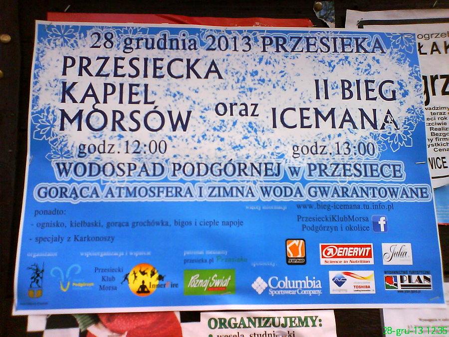 Absolutnie przypadkowo i niechcący - na miejscu i o czasie (godzina wykonania zdjęcia w prawym dolnym rogu)