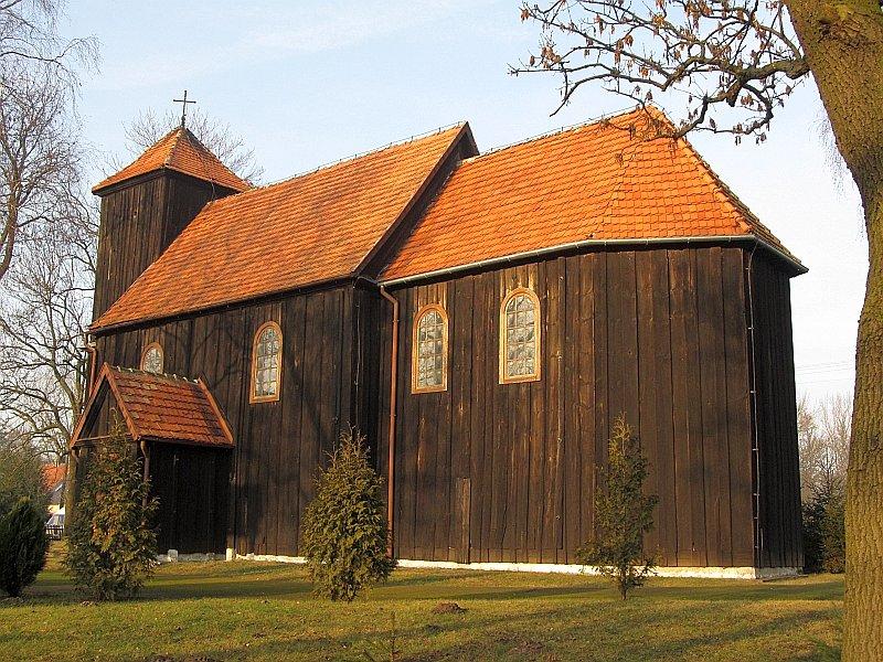 Jabłkowo - drewniany kościół z 1754 roku