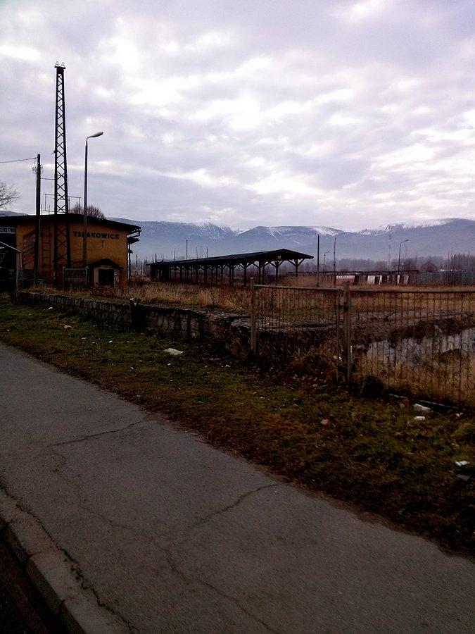 Smutny widok na nieistniejącą stację