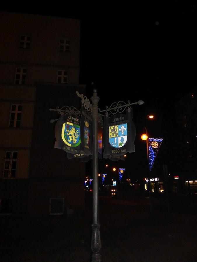 Wszędzie daleko
