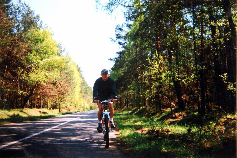 01.05.1999. Gdzieś koło obecnej oczyszczalni w Odrzykoniu