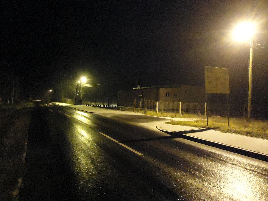 Grodztwo, doskonale widać że przy zerze jest i śnieg i deszcz