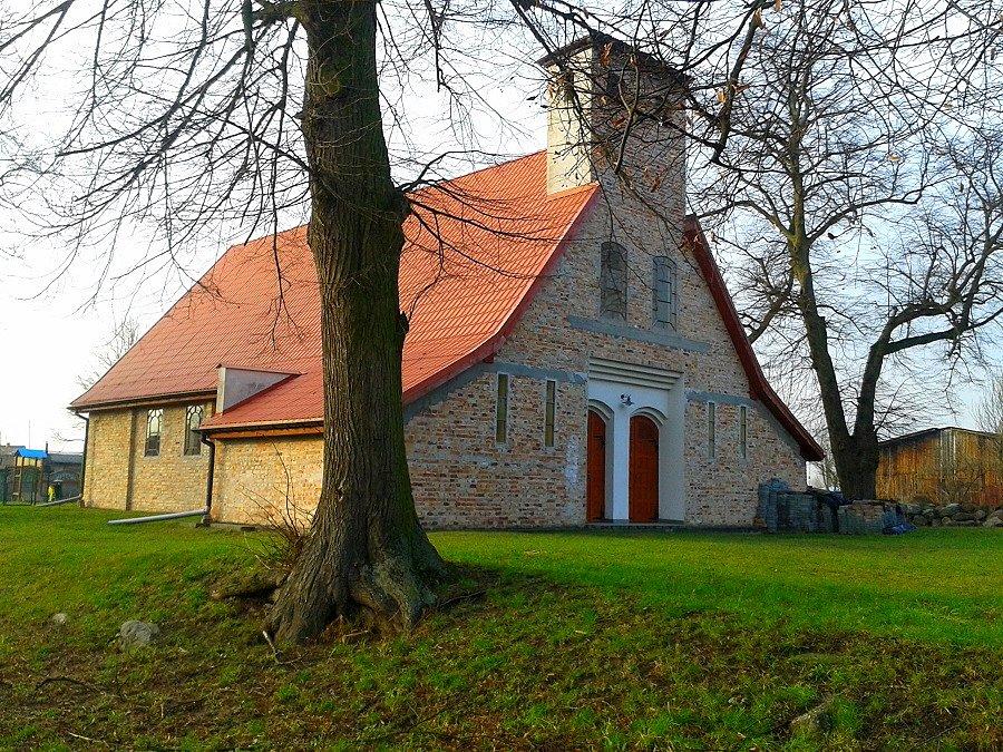 Kaplica w Kłębach
