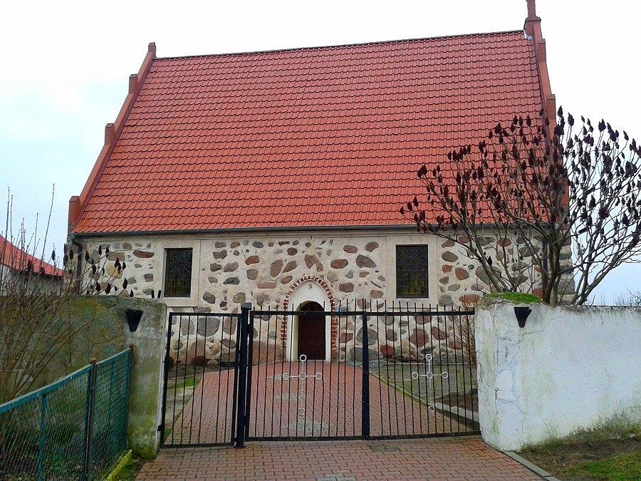 Kościół filialny św. Józefa Rzemieślnika w Strzebielewie