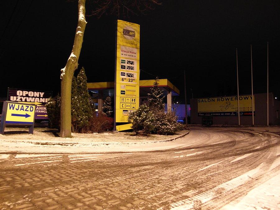 Górki Przemysłowe w Tczewie - wjazd do sklepu rowerowego